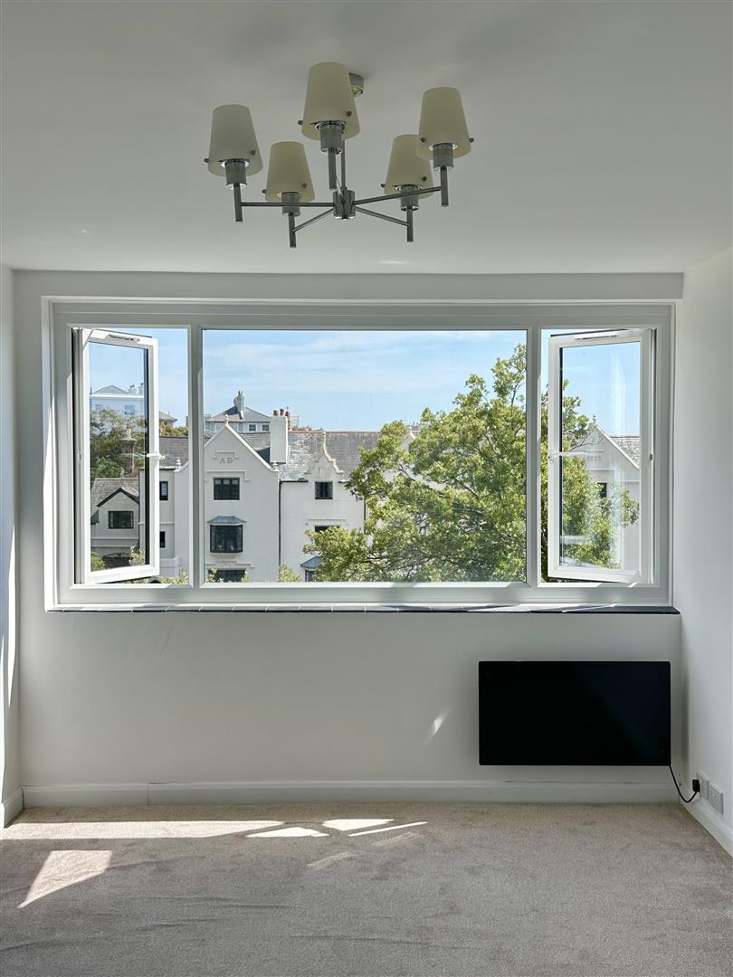 1 bed property in Quarry House, St Leonards